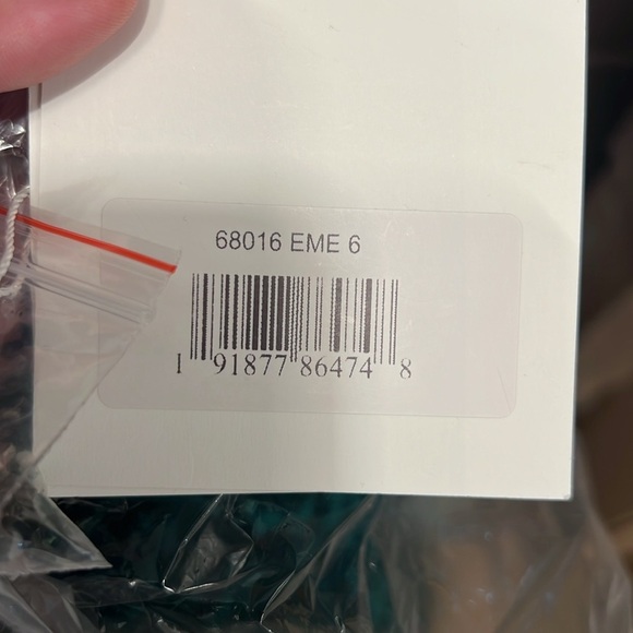 Mac Duggal 68016 NWT EMBELLISHED WRAP OVER LONG SLEEVE GOWN - Picture 7 of 7